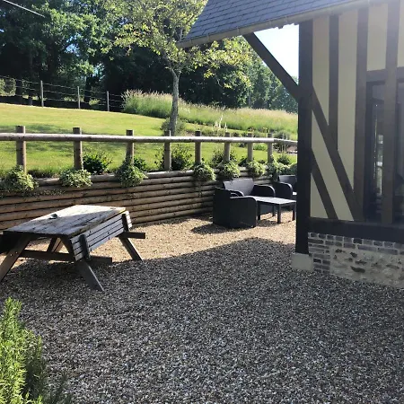 Le Petit Orchard Ferienhaus